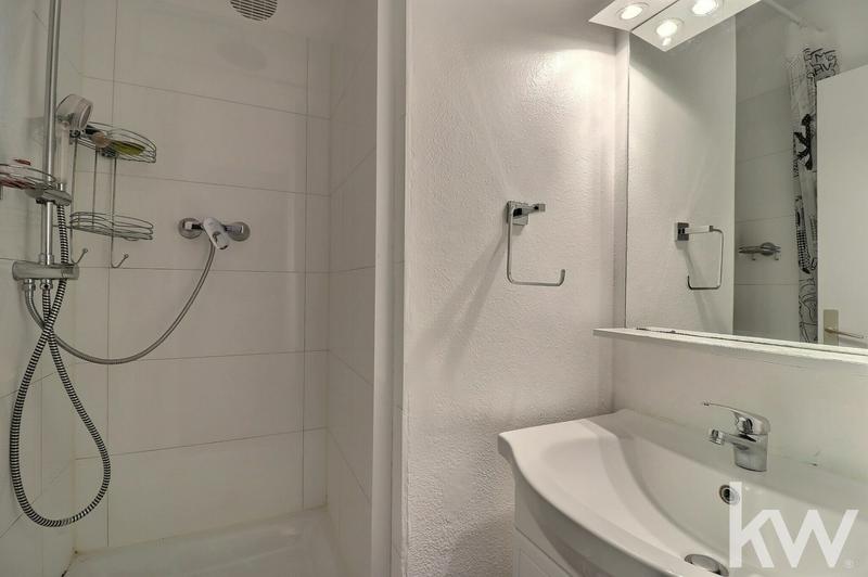 Appartement - 99 m² - 5 pièces