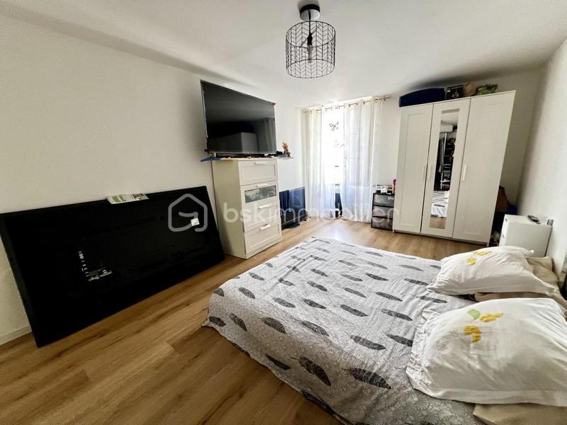 Immeuble - 220 m² - 10 pièces