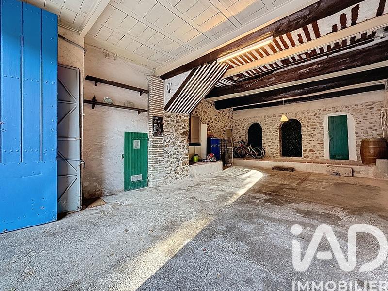 Maison - 225 m² - 9 pièces