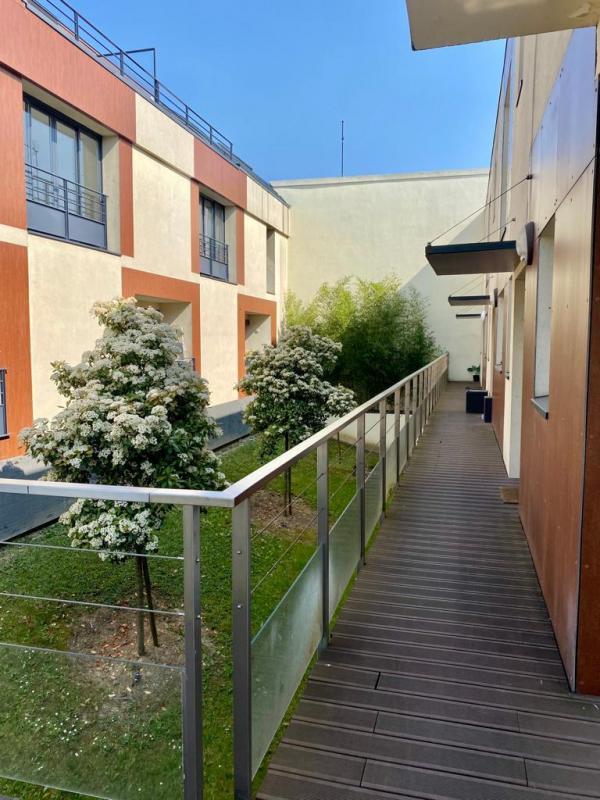 Duplex - 77 m² - 4 pièces