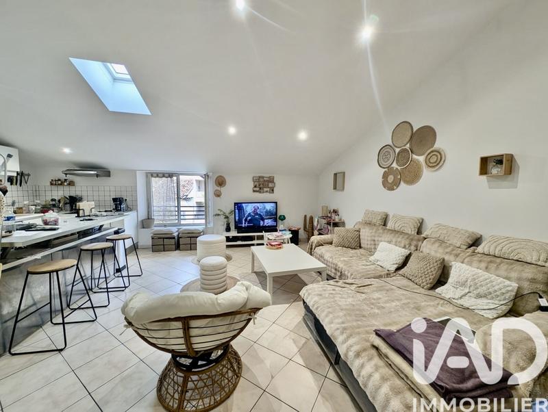 Appartement - 92 m² - 3 pièces