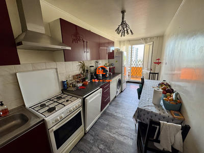 Appartement - 75 m² - 4 pièces