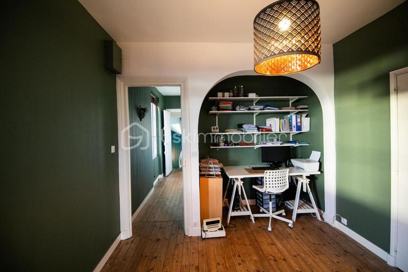 Maison de ville - 185 m² - 9 pièces