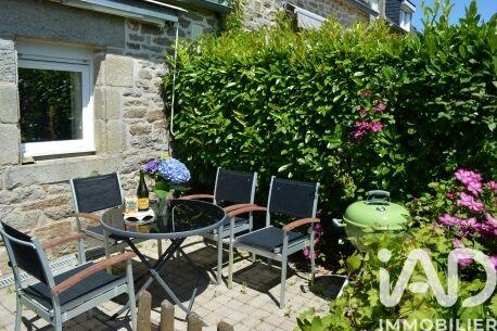 Maison - 180 m² - 11 pièces