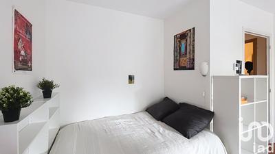 Studio - 25 m² - 1 pièce