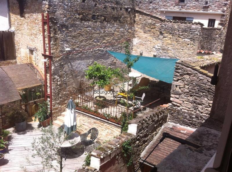 Immeuble - 246 m² - 9 pièces