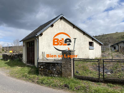 Maison - 101 m² - 5 pièces