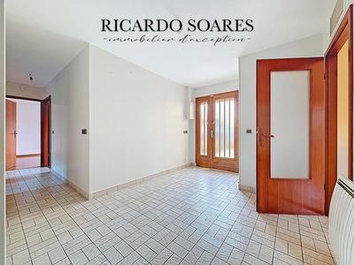 Maison - 167 m² - 6 pièces