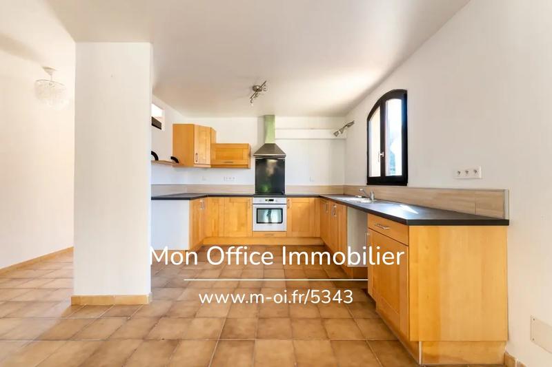 Maison - 188 m² - 8 pièces