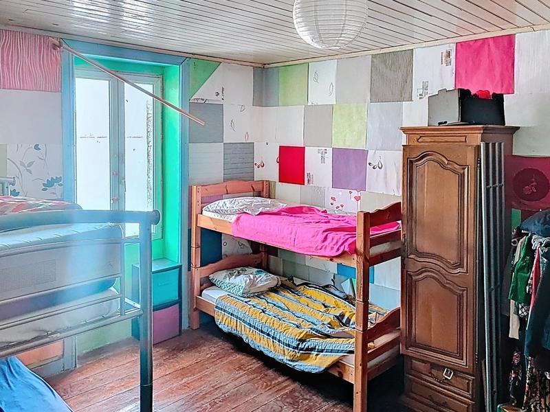 Maison - 190 m² - 9 pièces