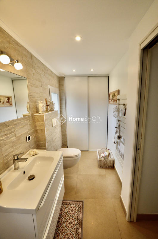 Mas - 510 m² - 10 pièces