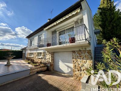 Maison de maîtres - 199 m² - 8 pièces