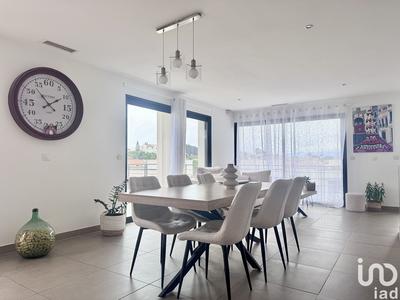 Maison - 225 m² - 5 pièces