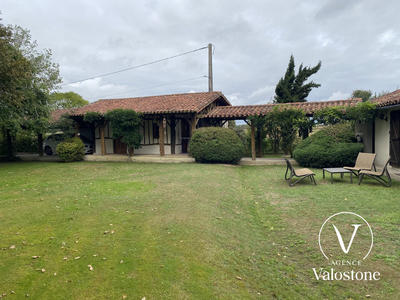 Maison - 170 m² - 5 pièces