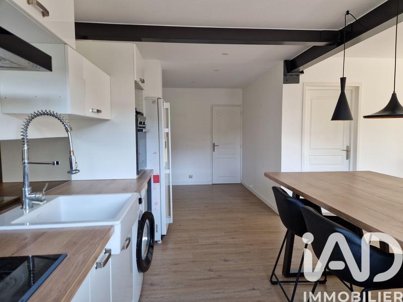 Appartement - 97 m² - 4 pièces