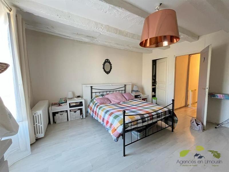 Maison - 111 m² - 4 pièces