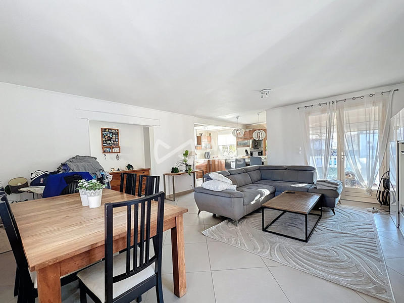 Maison - 130 m² - 5 pièces