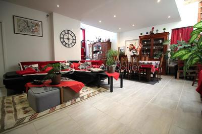 Maison - 147 m² - 5 pièces