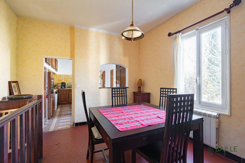 Maison - 91 m² - 5 pièces