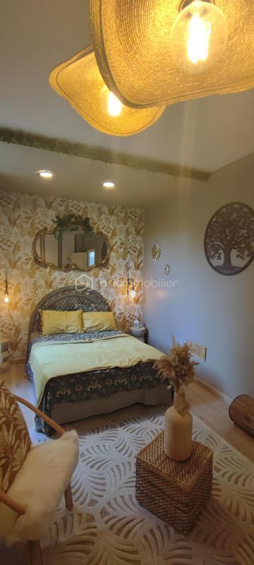 Maison en pierre - 180 m² - 7 pièces