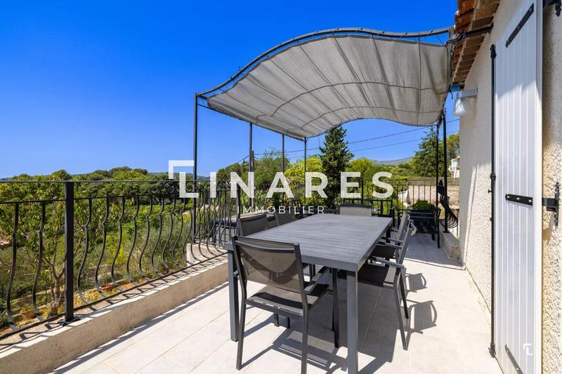 Maison - 174 m² - 5 pièces