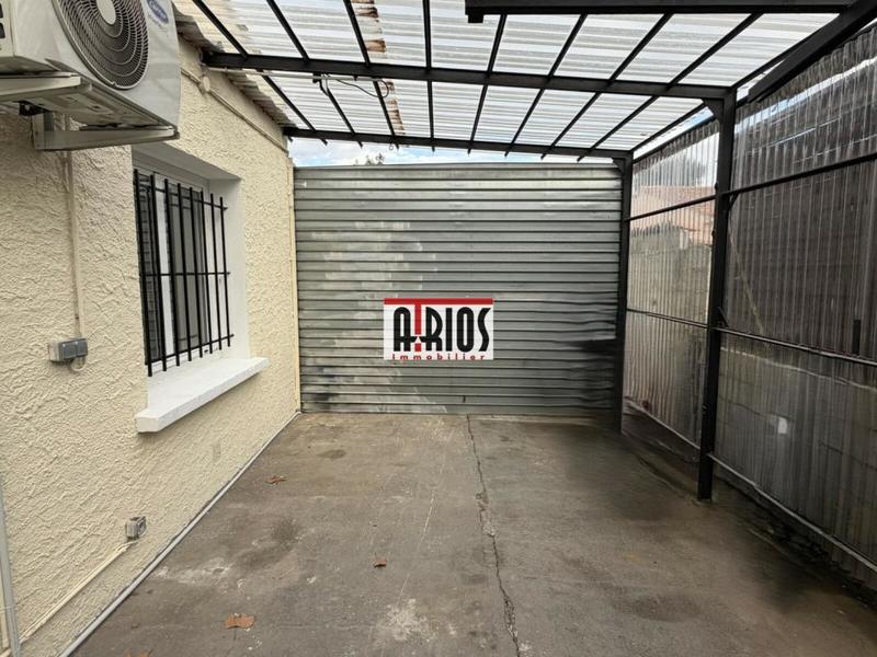 Local d'activité / Entrepôt - 109 m²