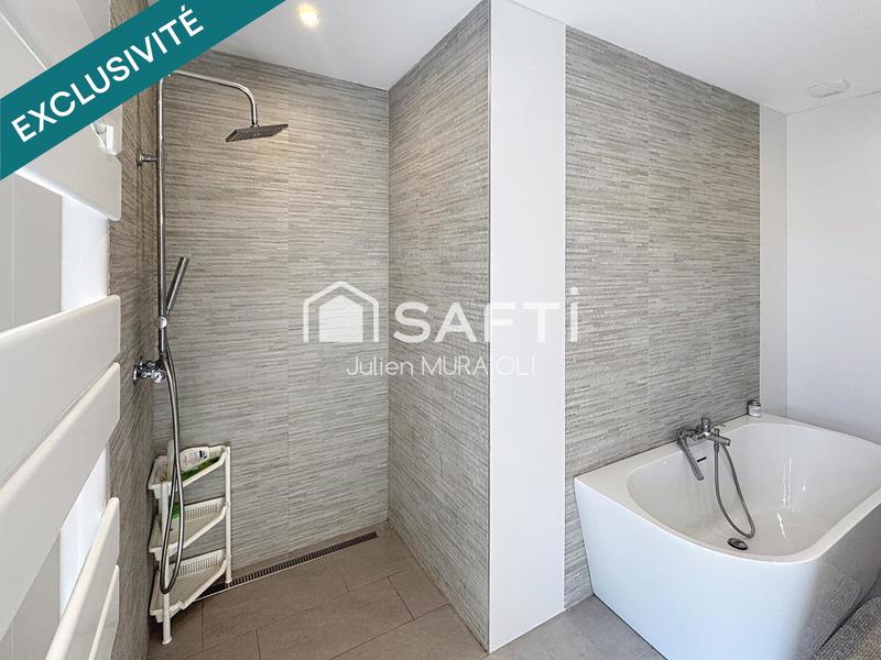 Villa - 249 m² - 6 pièces