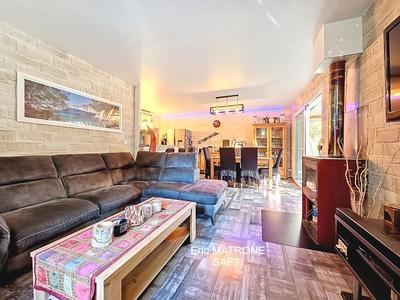 Maison - 105 m² - 5 pièces