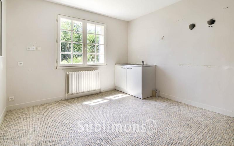 Maison traditionnelle - 131 m² - 6 pièces