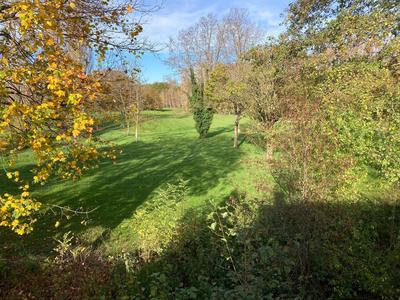 Maison - 212 m² - 7 pièces