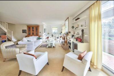 Appartement - 152 m² - 5 pièces