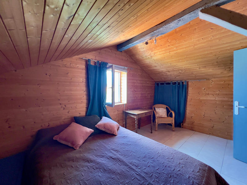 Maison - 211 m² - 6 pièces