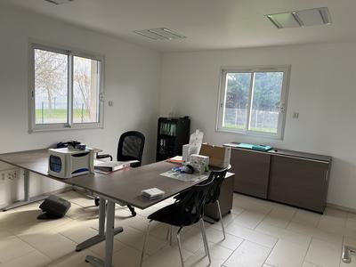 Local commercial - 305 m² - 5 pièces