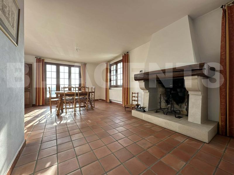 Maison - 139 m² - 5 pièces