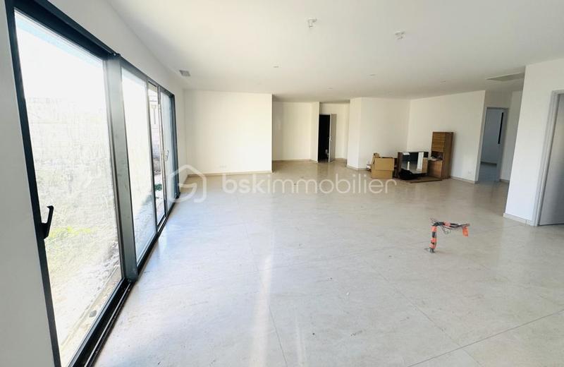 Villa - 130 m² - 4 pièces