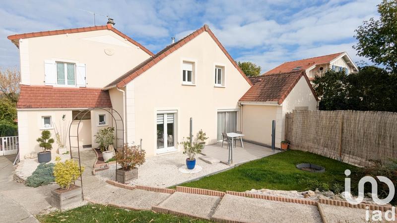 Maison - 129 m² - 6 pièces