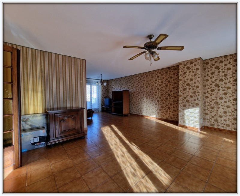 Maison - 200 m² - 5 pièces