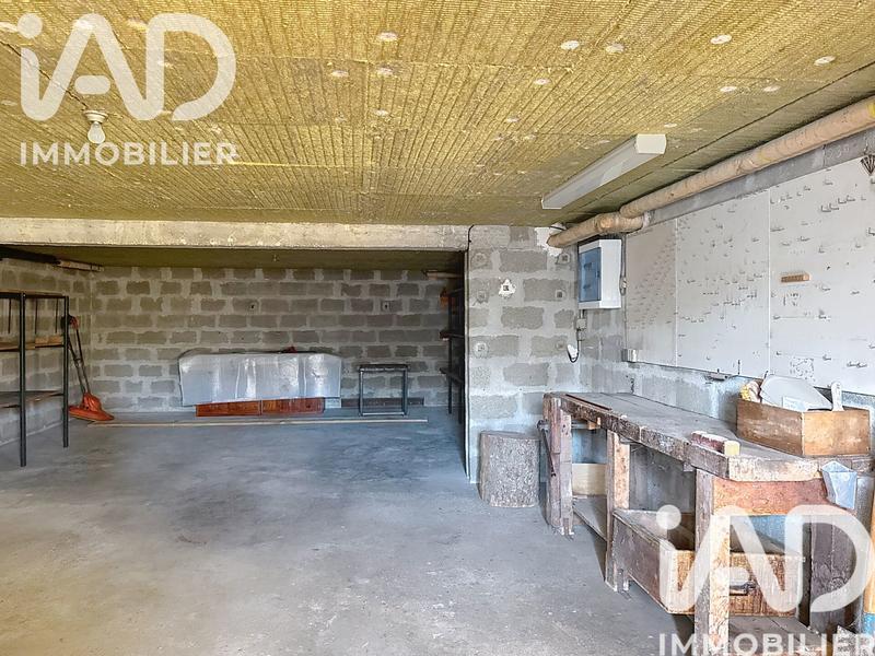 Maison - 93 m² - 4 pièces