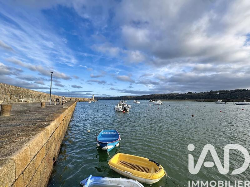 Maison - 165 m² - 10 pièces