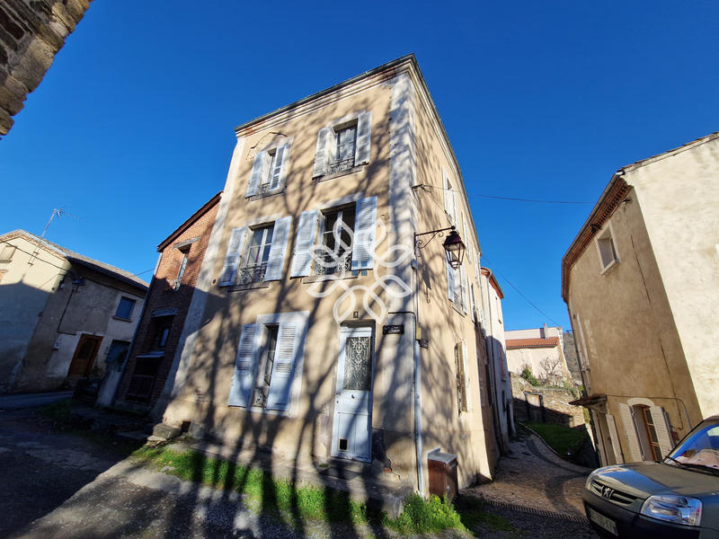 Maison de village - 115 m² - 7 pièces