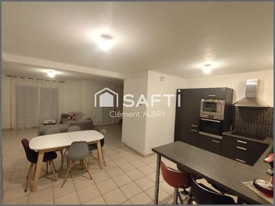 Maison - 121 m² - 6 pièces