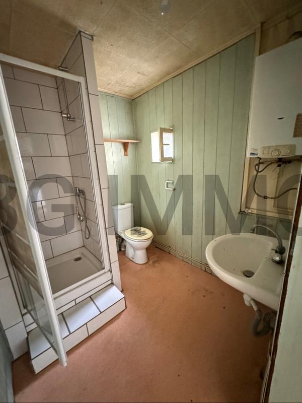 Villa - 198 m² - 10 pièces