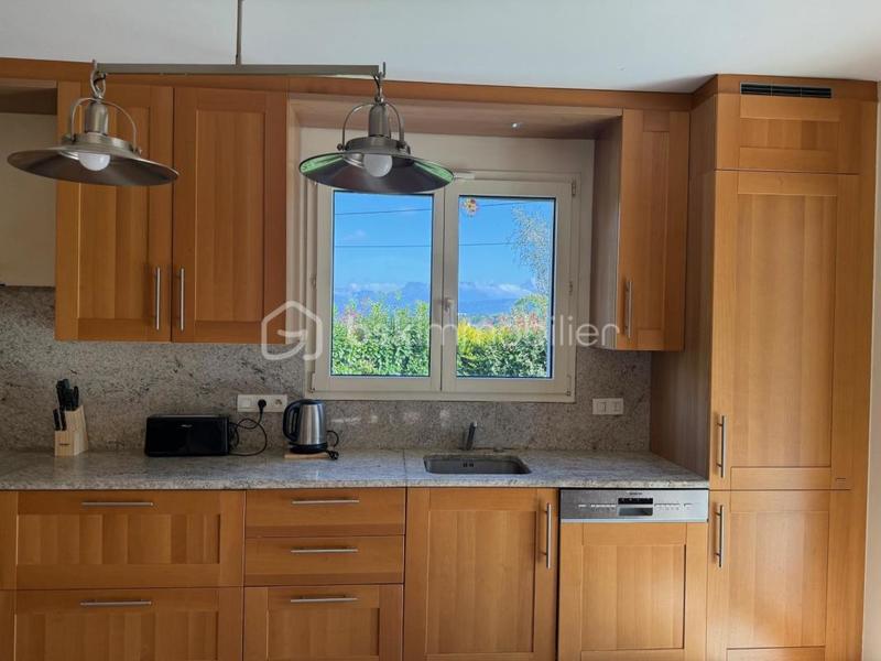 Maison - 156 m² - 5 pièces