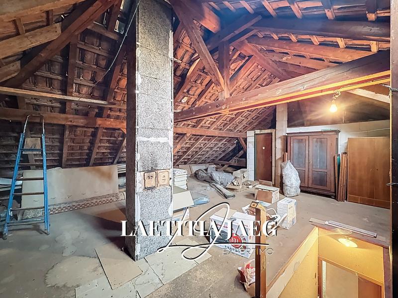 Propriété - 111 m² - 5 pièces