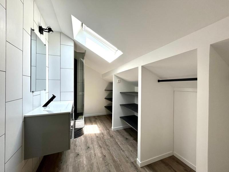 Maison - 188 m² - 7 pièces