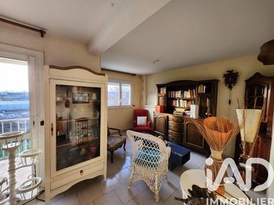 Appartement - 80 m² - 4 pièces