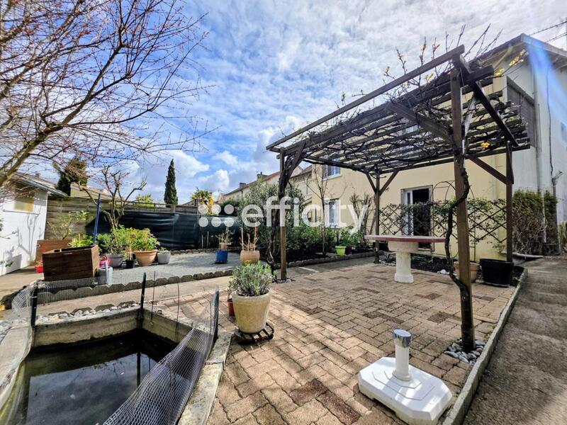 Maison - 115 m² - 5 pièces