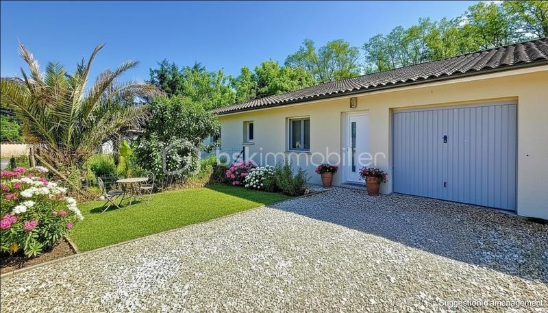 Maison - 135 m² - 6 pièces