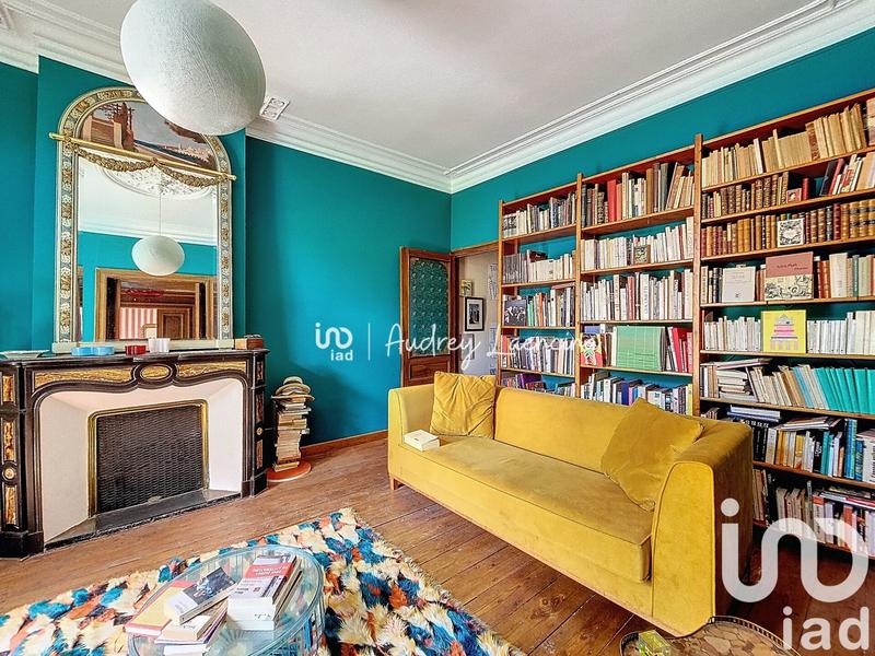 Maison - 391 m² - 12 pièces