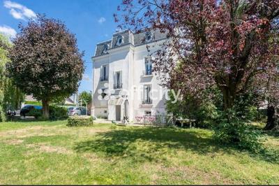 Maison - 176 m² - 7 pièces